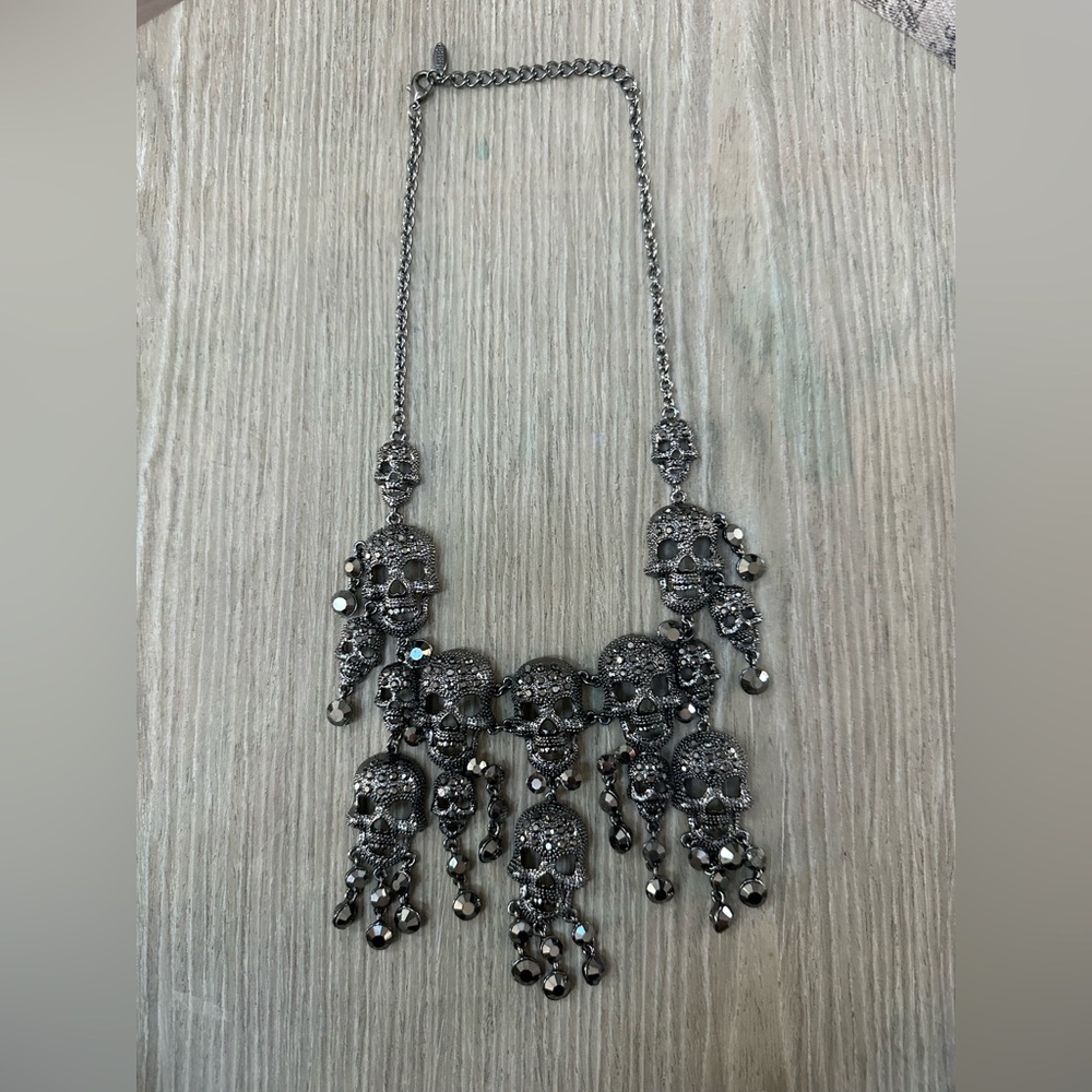 Silver Skull Halloween Necklace